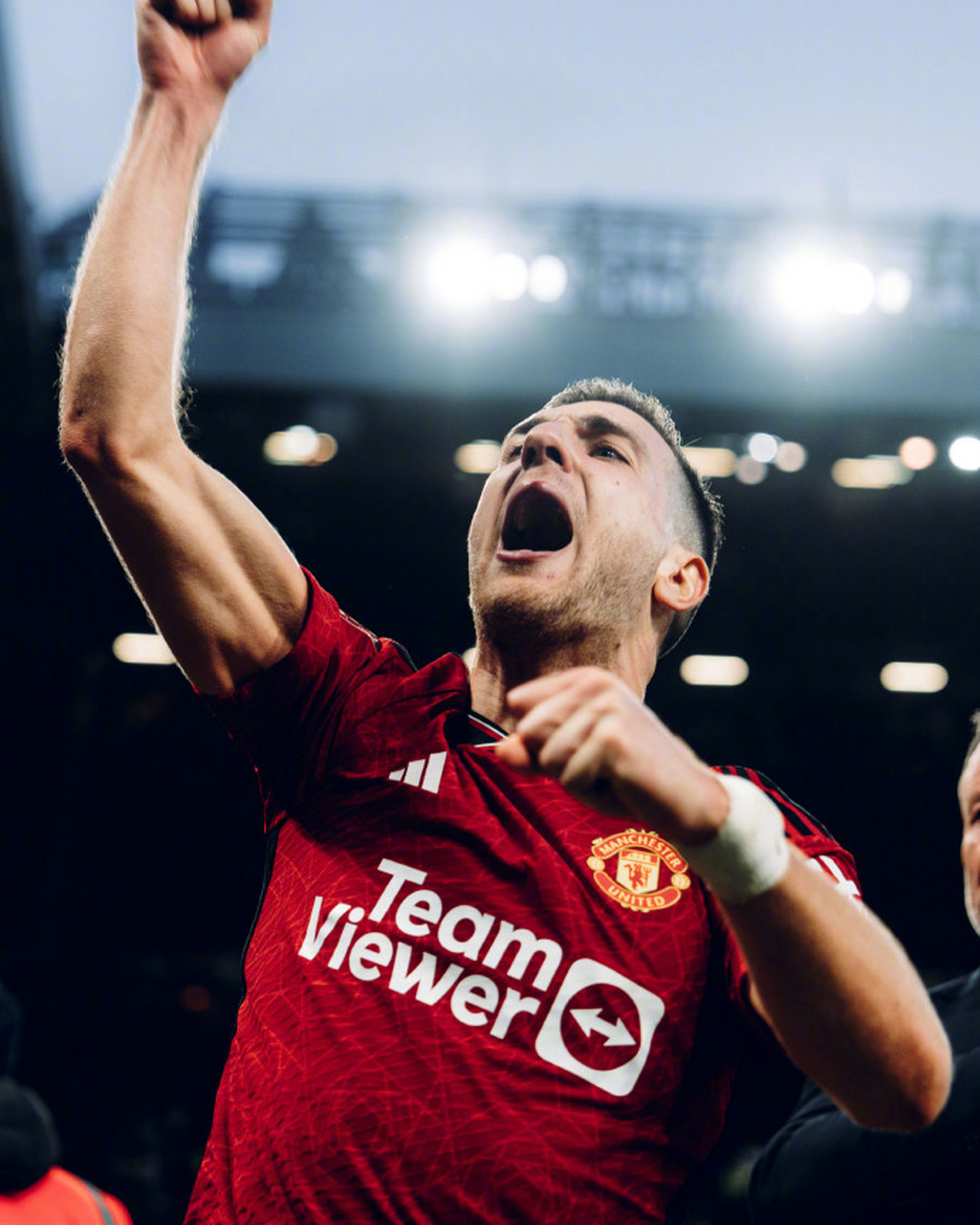 博鱼体育官网-fpx冠军皮肤为啥6个